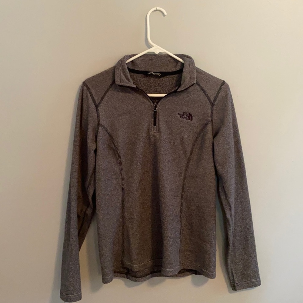 Gray half zip north face sweater women’s small